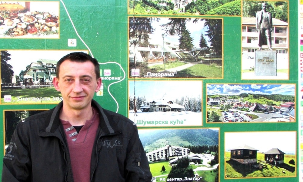 Отвара и агенцију: Аднан Софтић Отвара и агенцију: Аднан Софтић