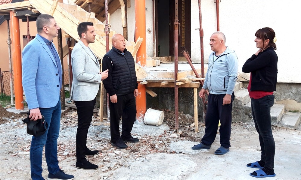 Делегација одборника у посети Кузељевићима