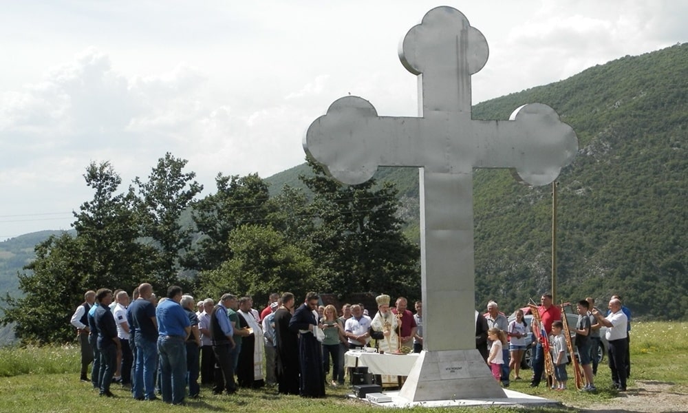 Јединствен у нововарошком крају: Крст на Колашинском брду