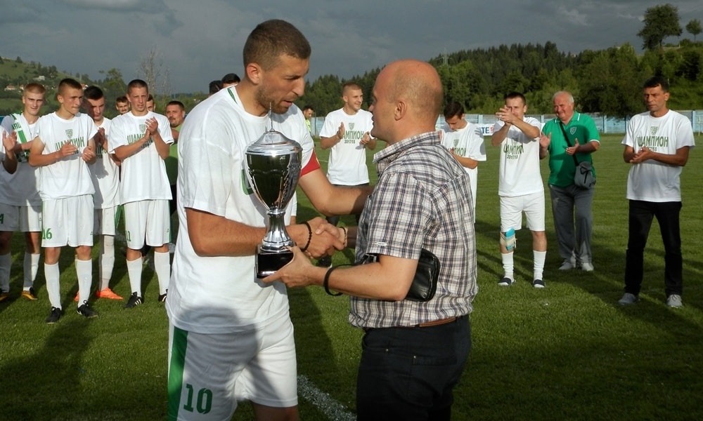 Пехар за шампионе: Првенство без пораза