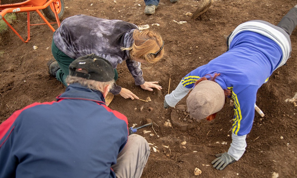 Трагови прошлости у Сеништима (Фото: Народни музеј Ужице)