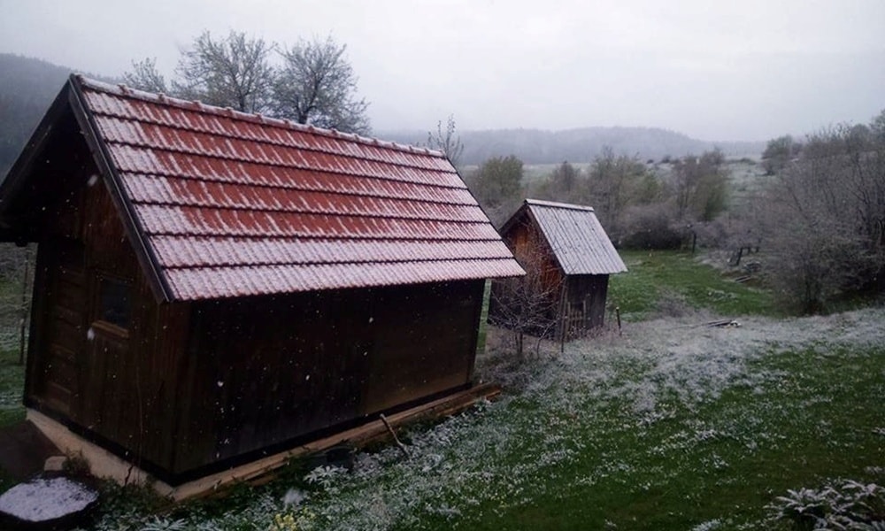 Забелело се на Муртеници: Равни тор (фото: Д. Спасојевић)