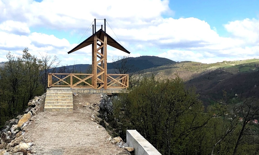 Добар поглед - видиковац на Хоџиној стени