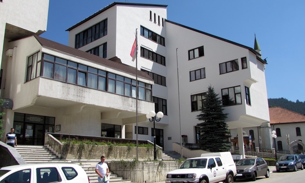 Прва седница након прекомпоновања власти Прва седница након прекомпоновања власти