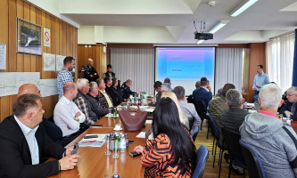 Са састанка и презентације у згради 