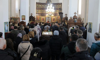 Храмови пуни верника - Црква у Новој Вароши (Фото: www.milesevskaeparhija.rs)