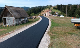Асфалтира се укупно 4,5 километара